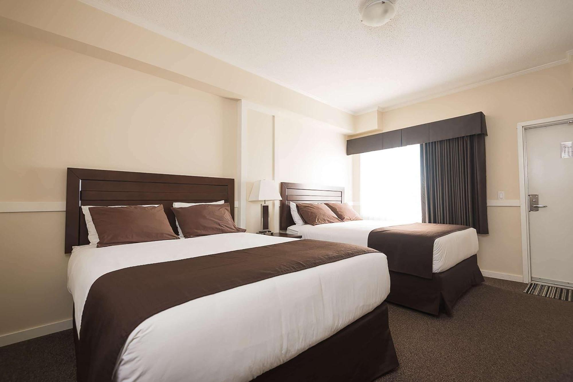 Days Inn By Wyndham Lamont エクステリア 写真